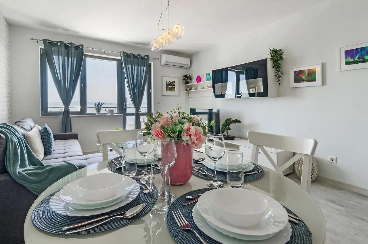 Апартаменти Ивайло / Ivaylo Apartments Burgas