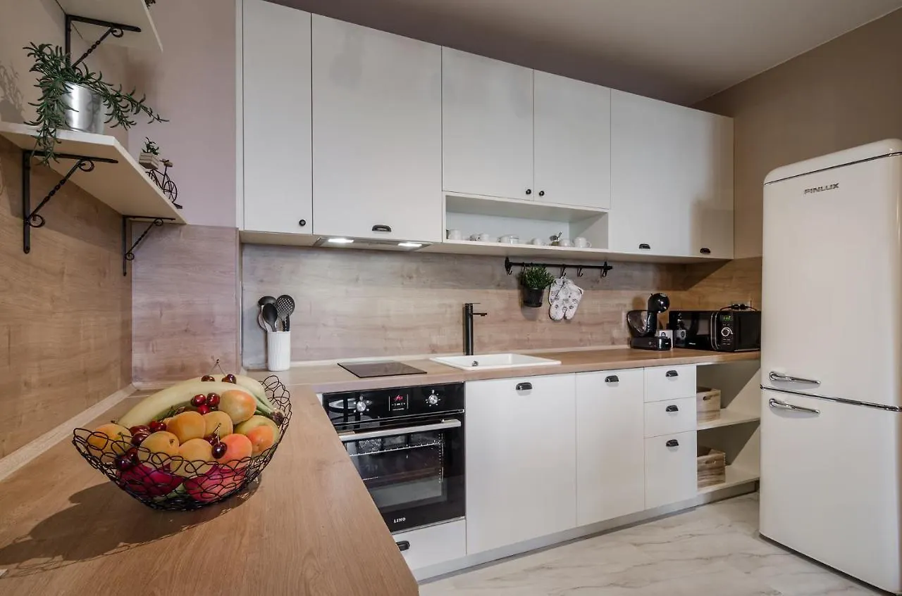 Апартаменти Ивайло / Ivaylo Apartments Burgas