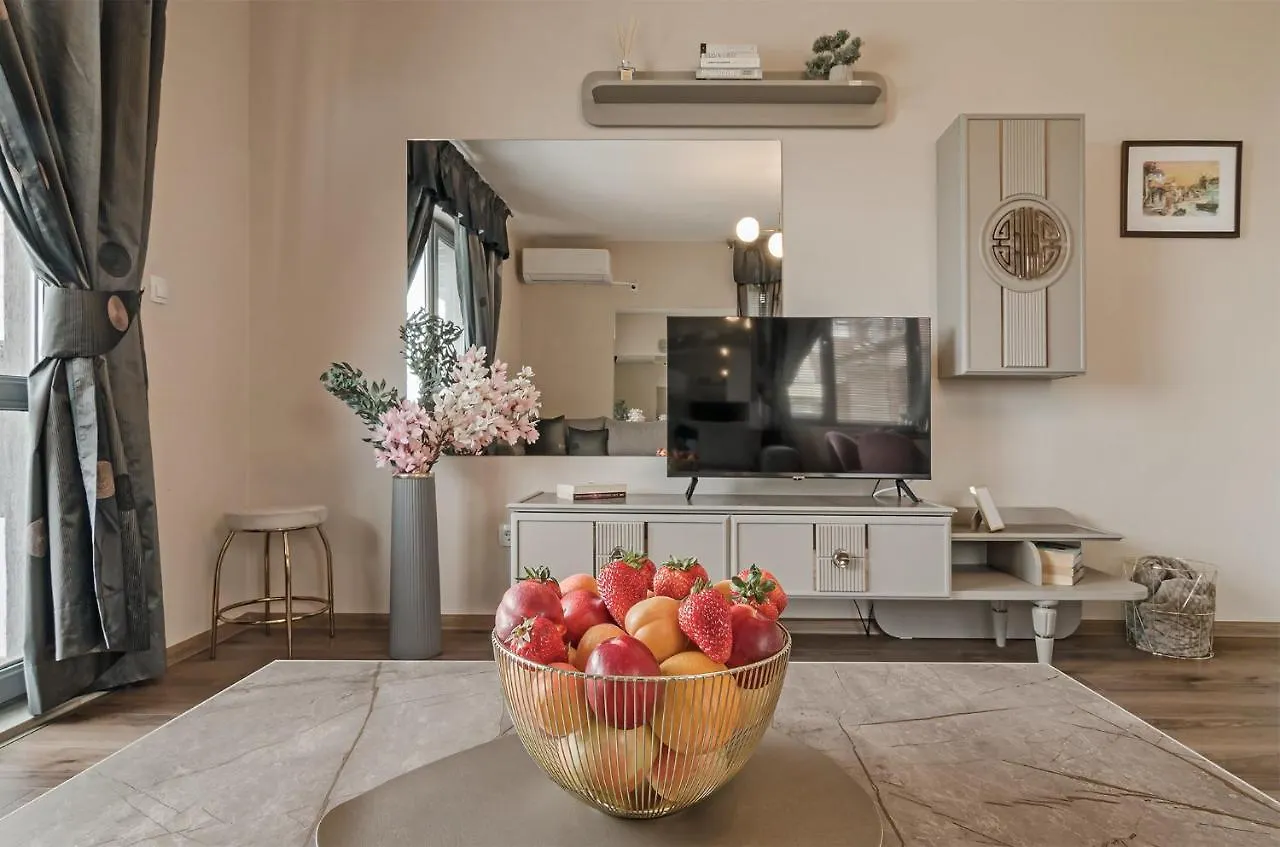 Апартаменти Ивайло / Ivaylo Apartments Burgas